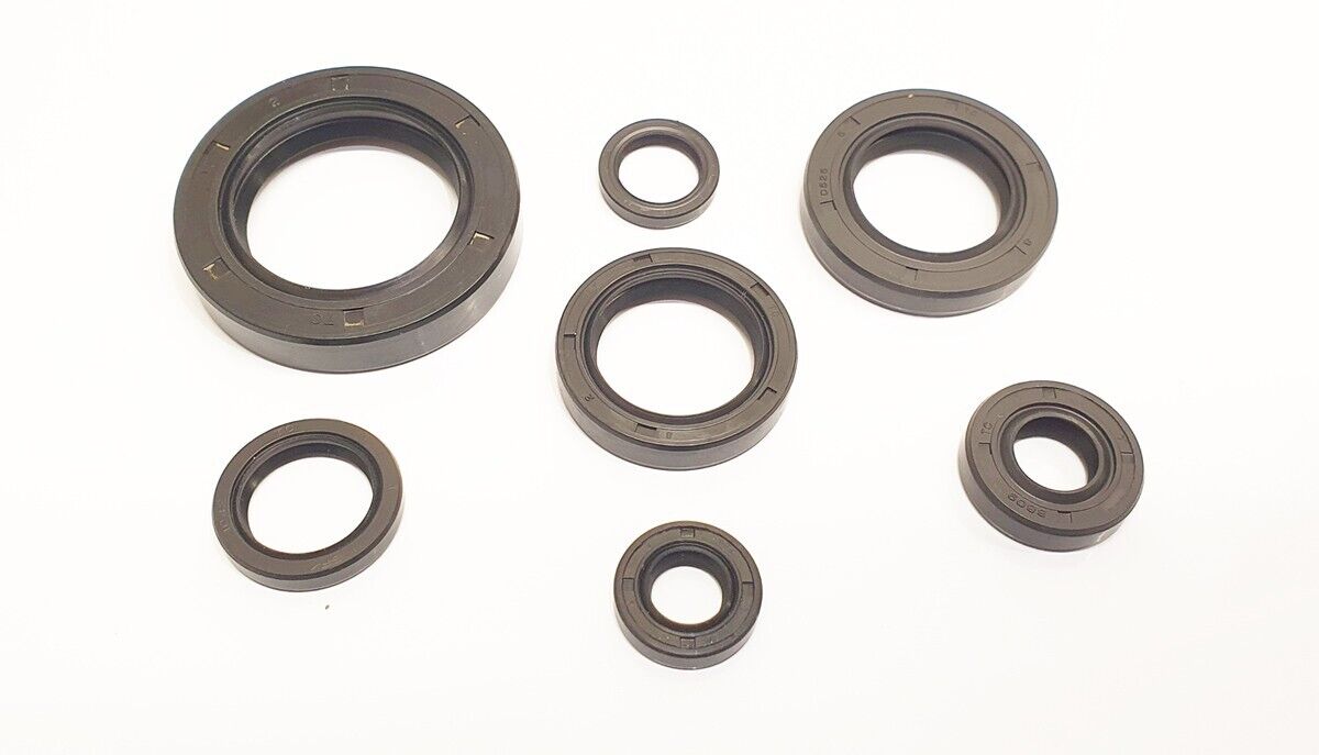 Honda CR 250 R ( 1981 1982 1983 )  FULL Engine Oil Seal Set Kit x 7pcs