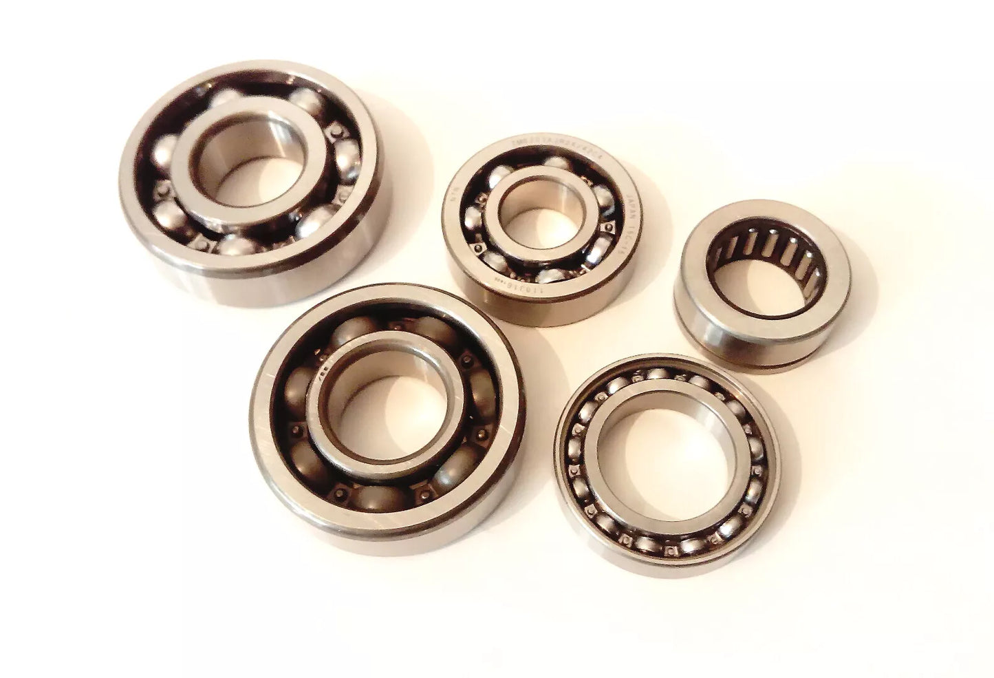 Honda CR 250 R ELSINORE 1981 Only Set of 5 Transmission Gearbox Bearings