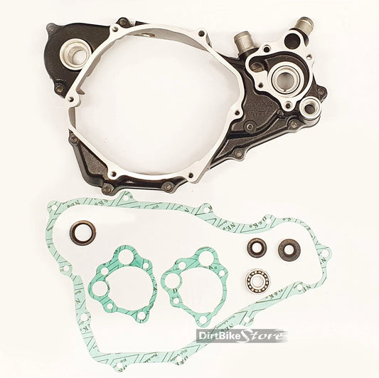 Honda CR 250 R ( 1987 Only ) Right Crankcase Clutch Cover & Associated Parts